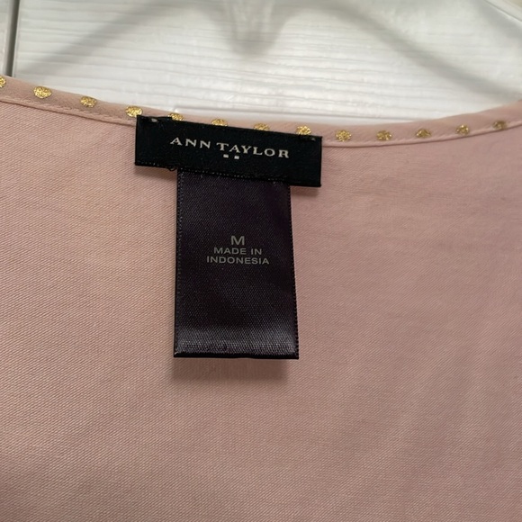 NWOT Ann Taylor Sleeveless Dressy Top or Tank with Gold Tone Polka Dots Medium - Picture 2 of 12